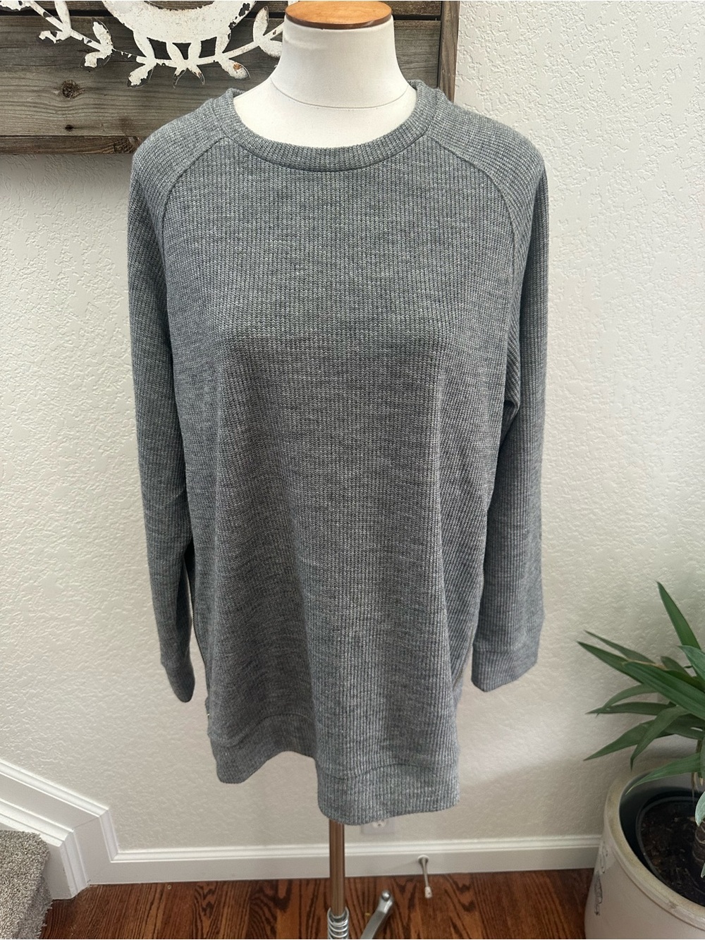 Varley Manning Ribbed Gray Long‎ Sleeve Pullover side zipper detail ladies Large